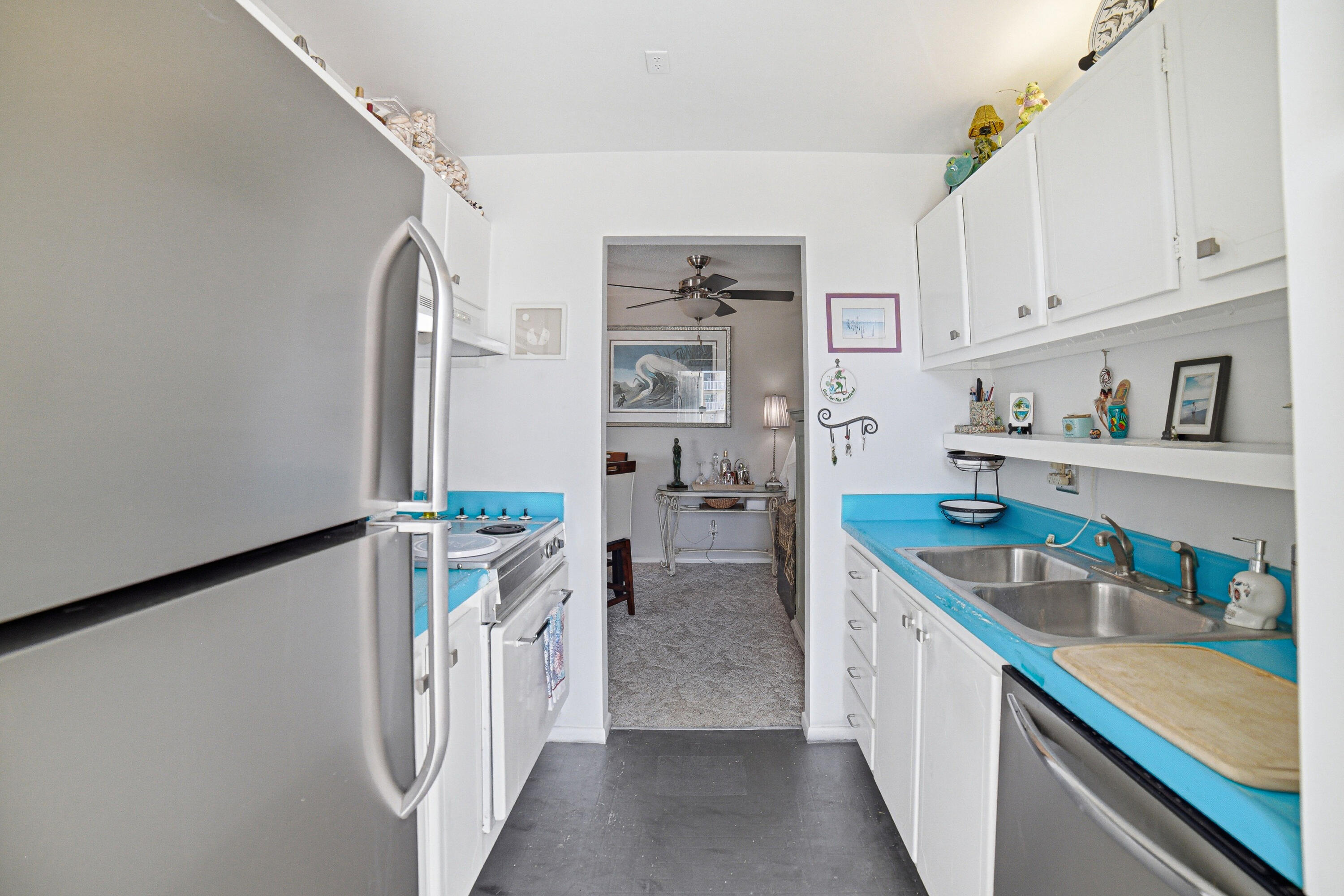 LAKE COLONY APTS ONE INC - Residential