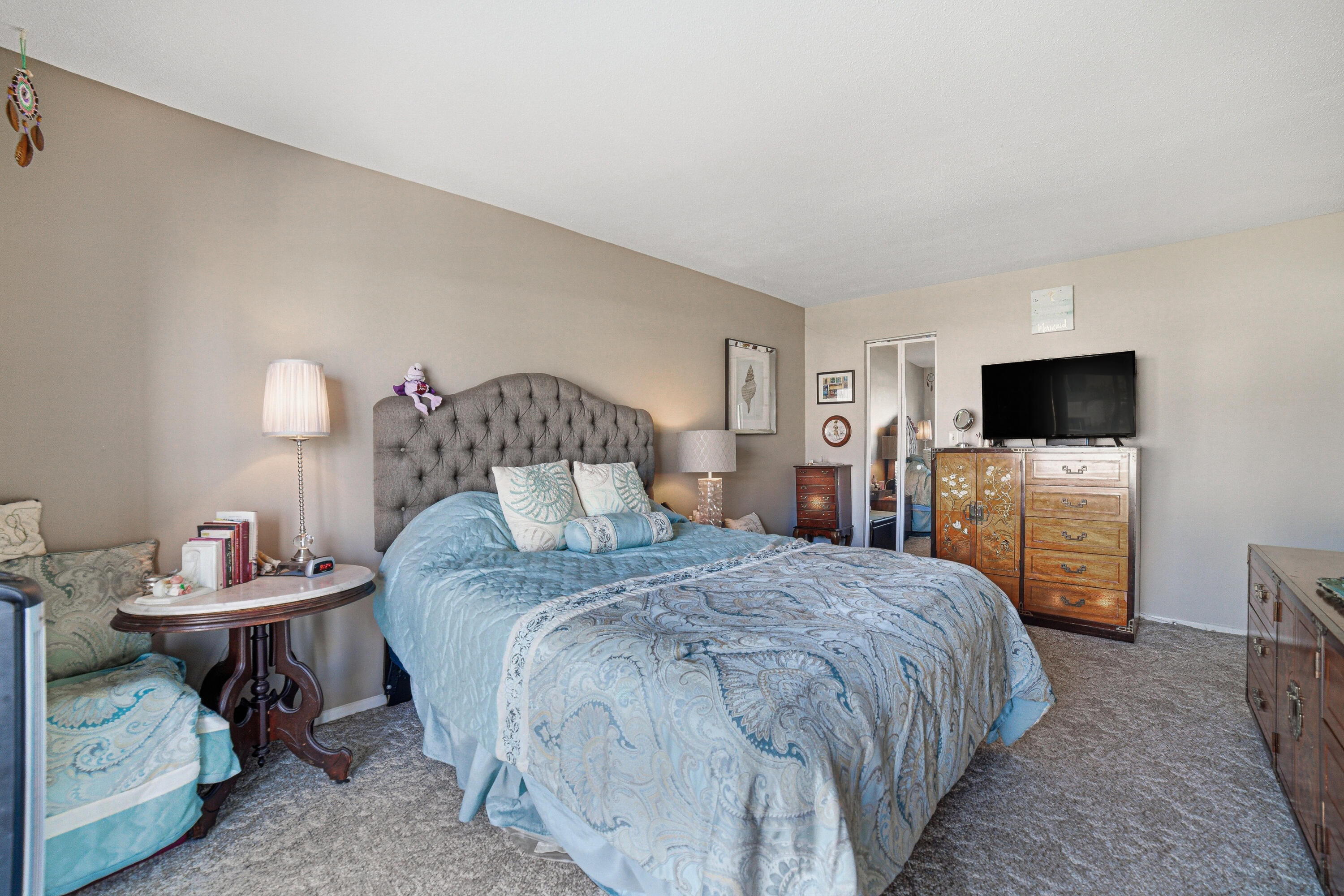 LAKE COLONY APTS ONE INC - Residential