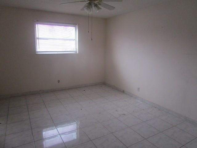 LAKE CLARKE GARDENS - Residential