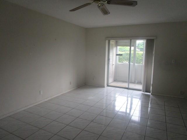 LAKE CLARKE GARDENS - Residential