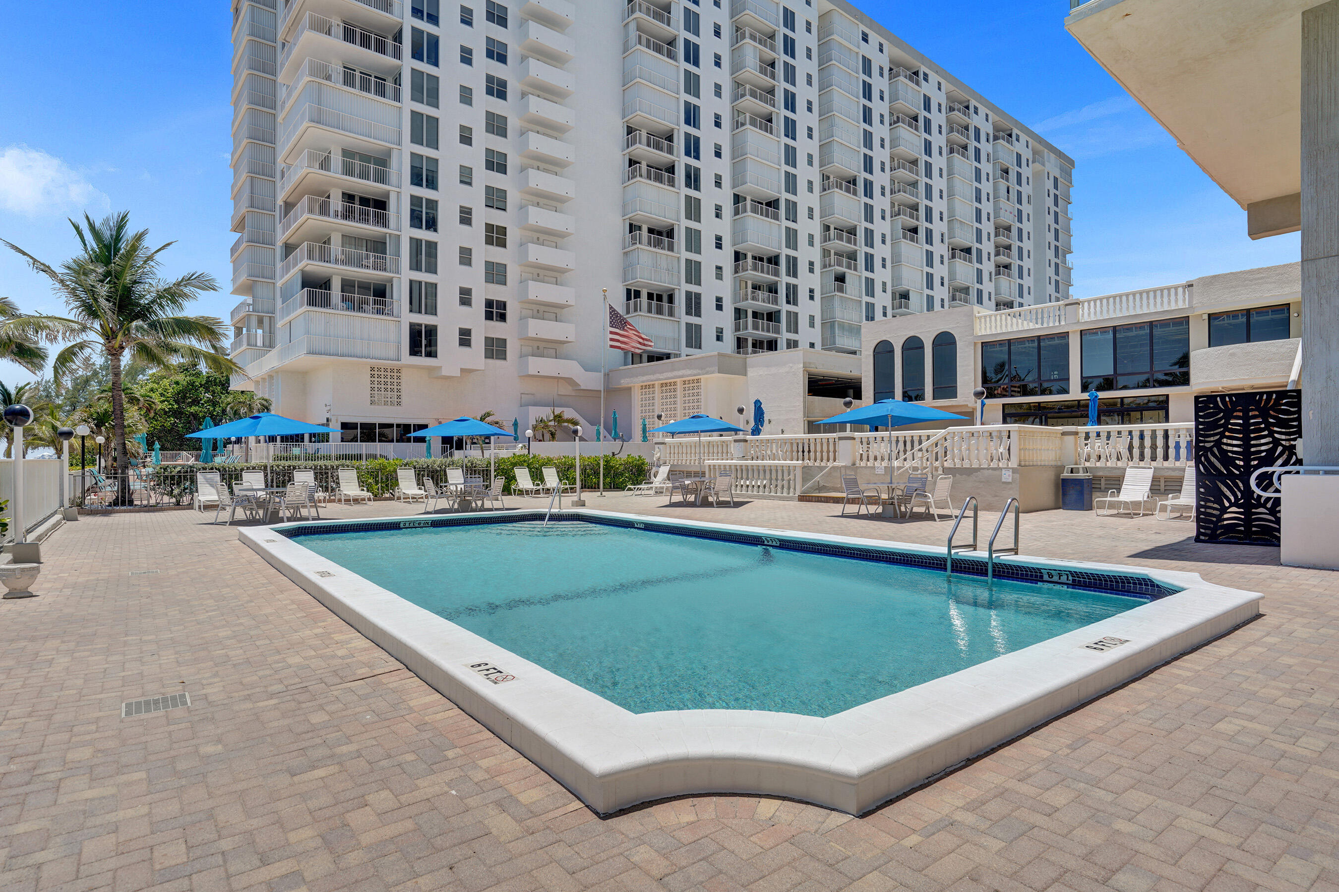 1000 S Ocean Boulevard 12j