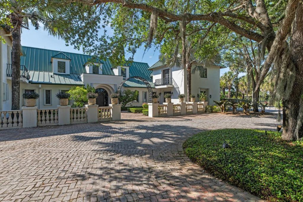 Photo of 13401 55th Street S, Wellington, FL 33449 (MLS # R11063339)