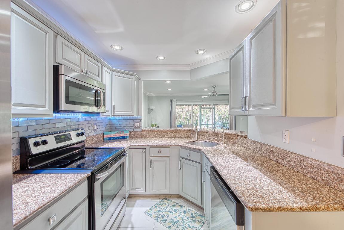 Townhomes 1 - Residential