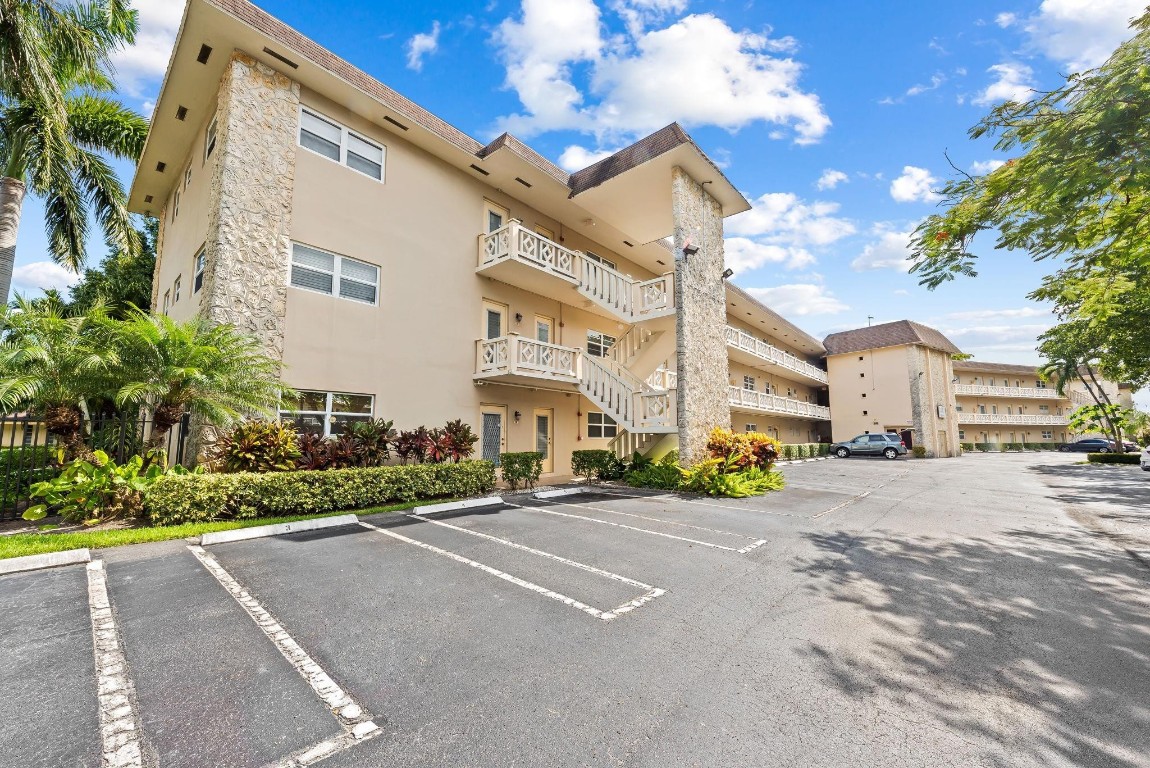 Hawaiian Gardens Ph3 - Residential