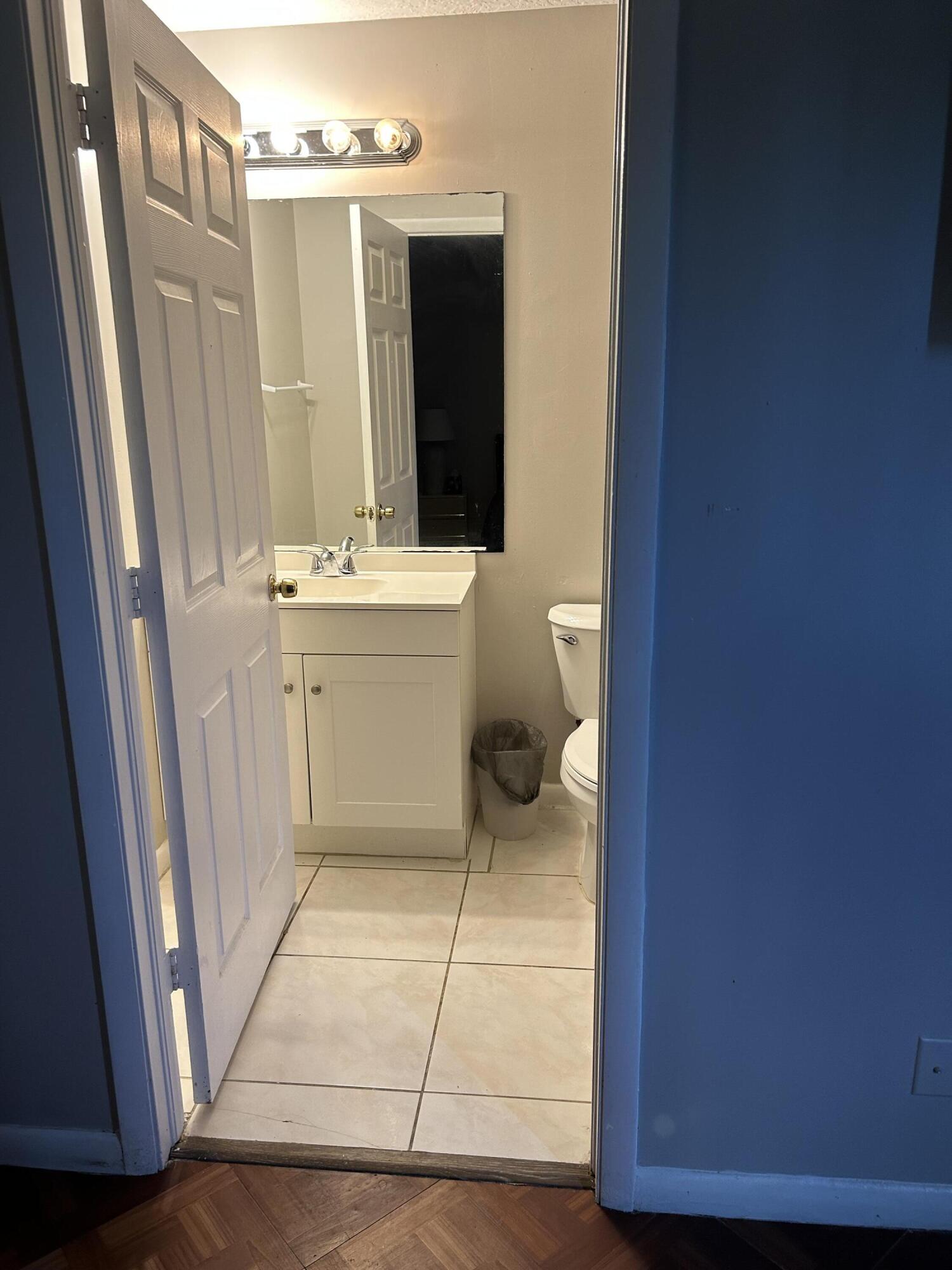 BOYNTON HILLS - Residential Lease