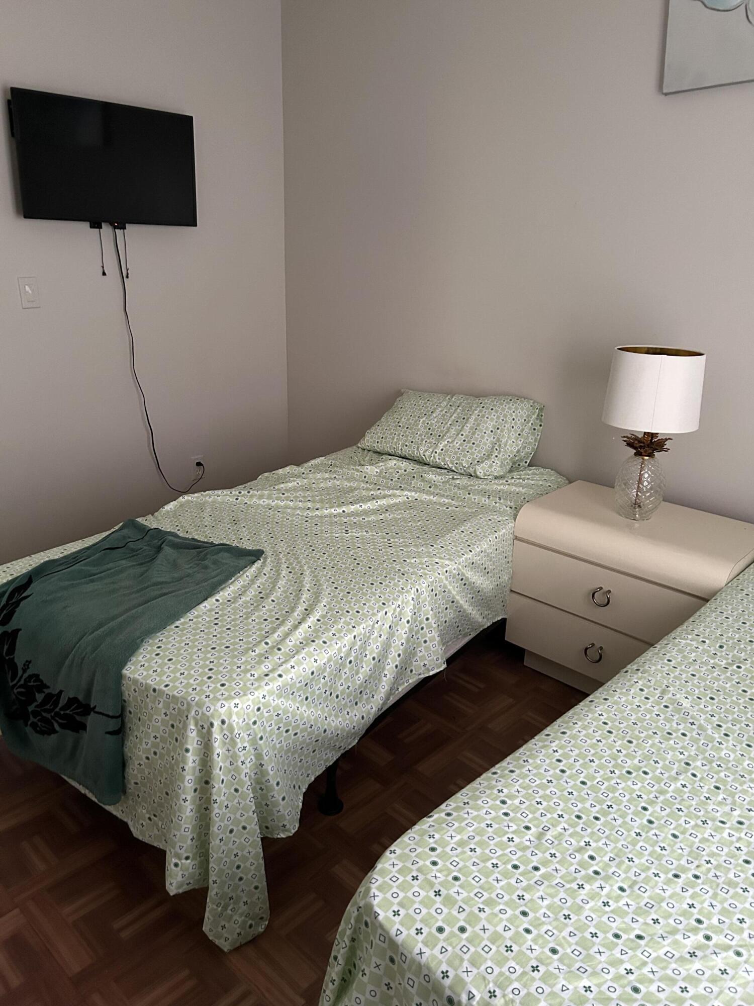 BOYNTON HILLS - Residential Lease
