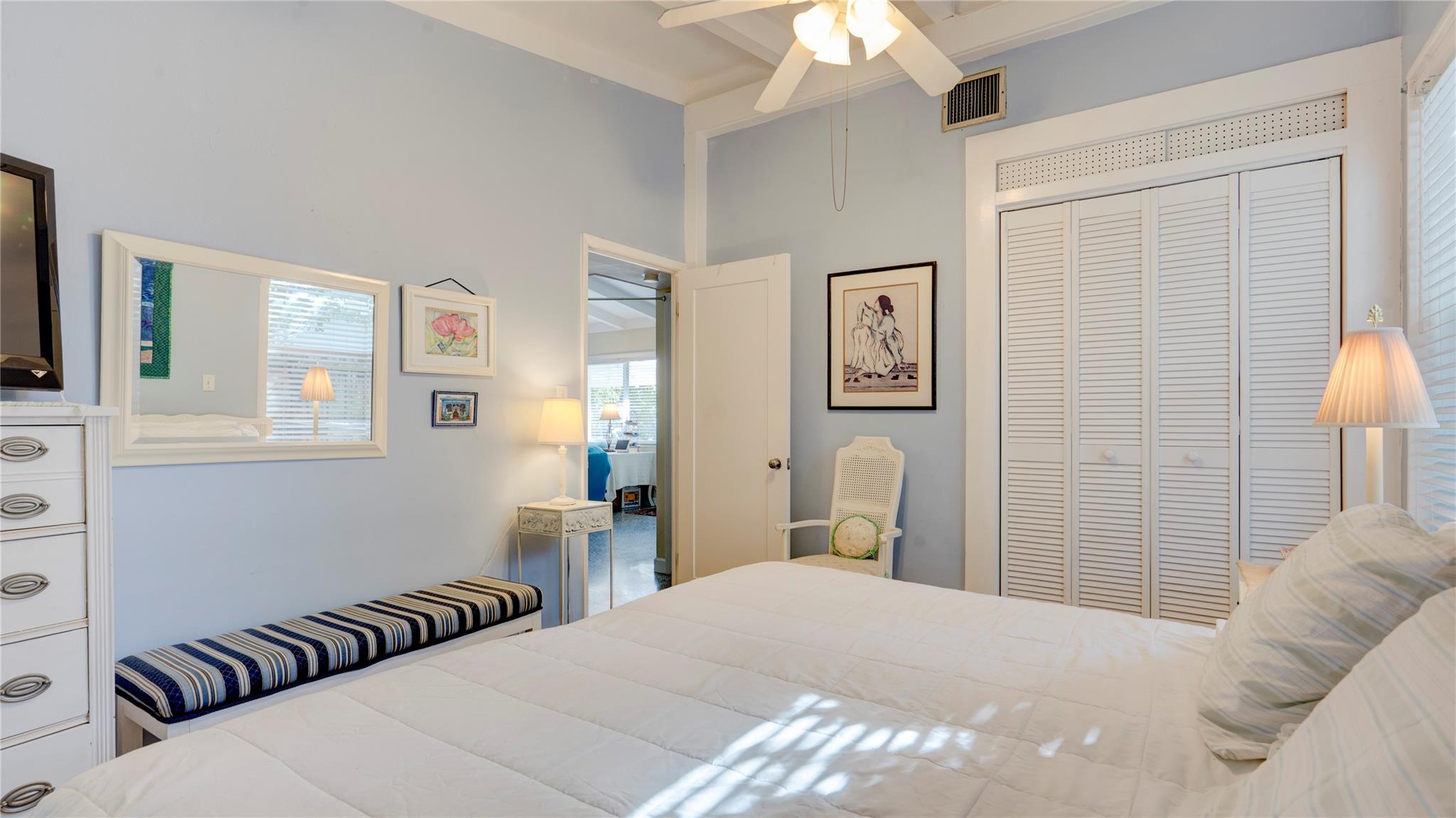 Lauderdale Isles - Residential