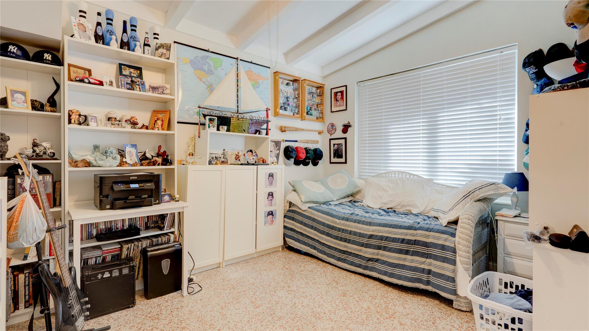 Lauderdale Isles - Residential