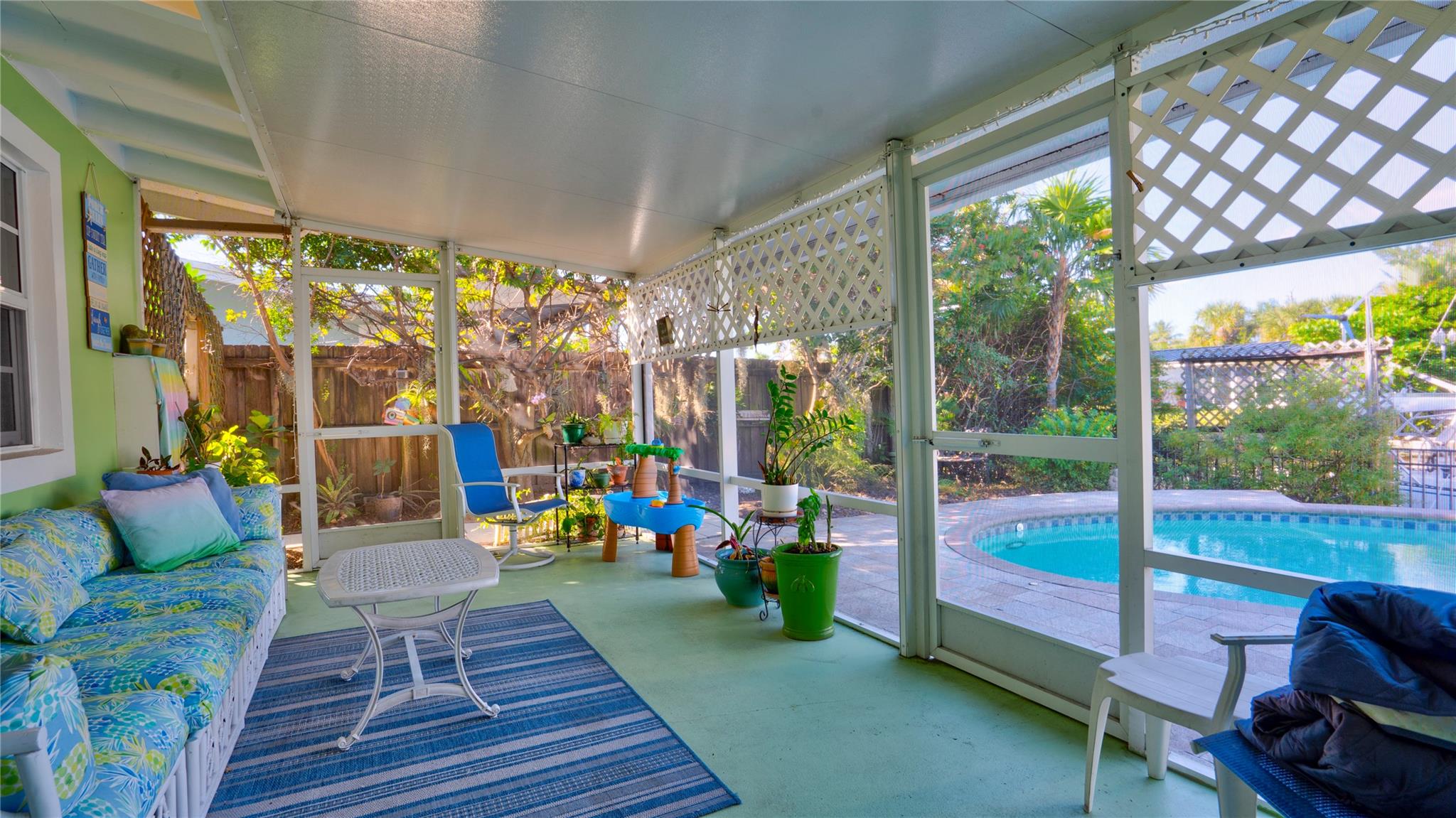Lauderdale Isles - Residential