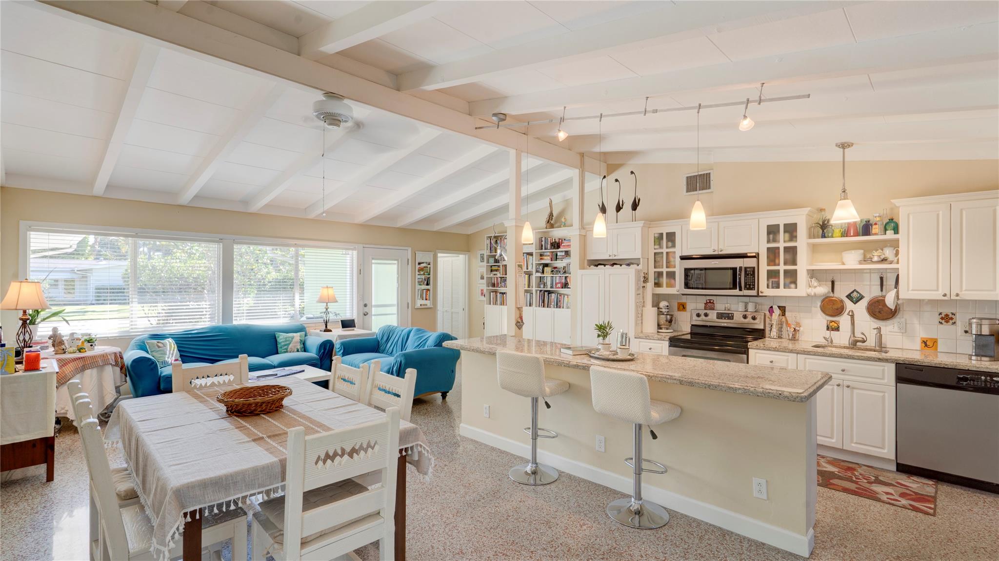 Lauderdale Isles - Residential