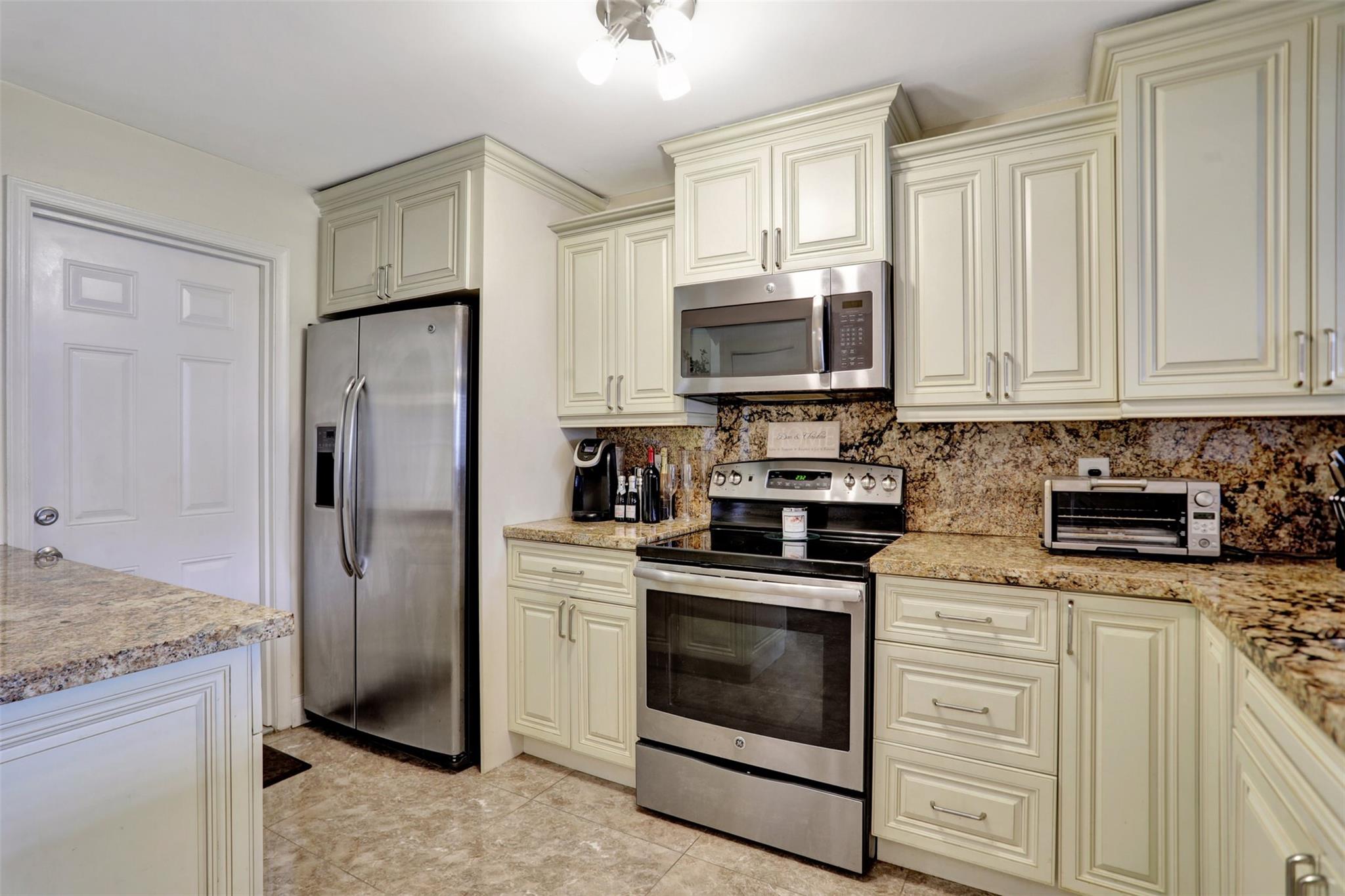 Discovery Pointe - Residential