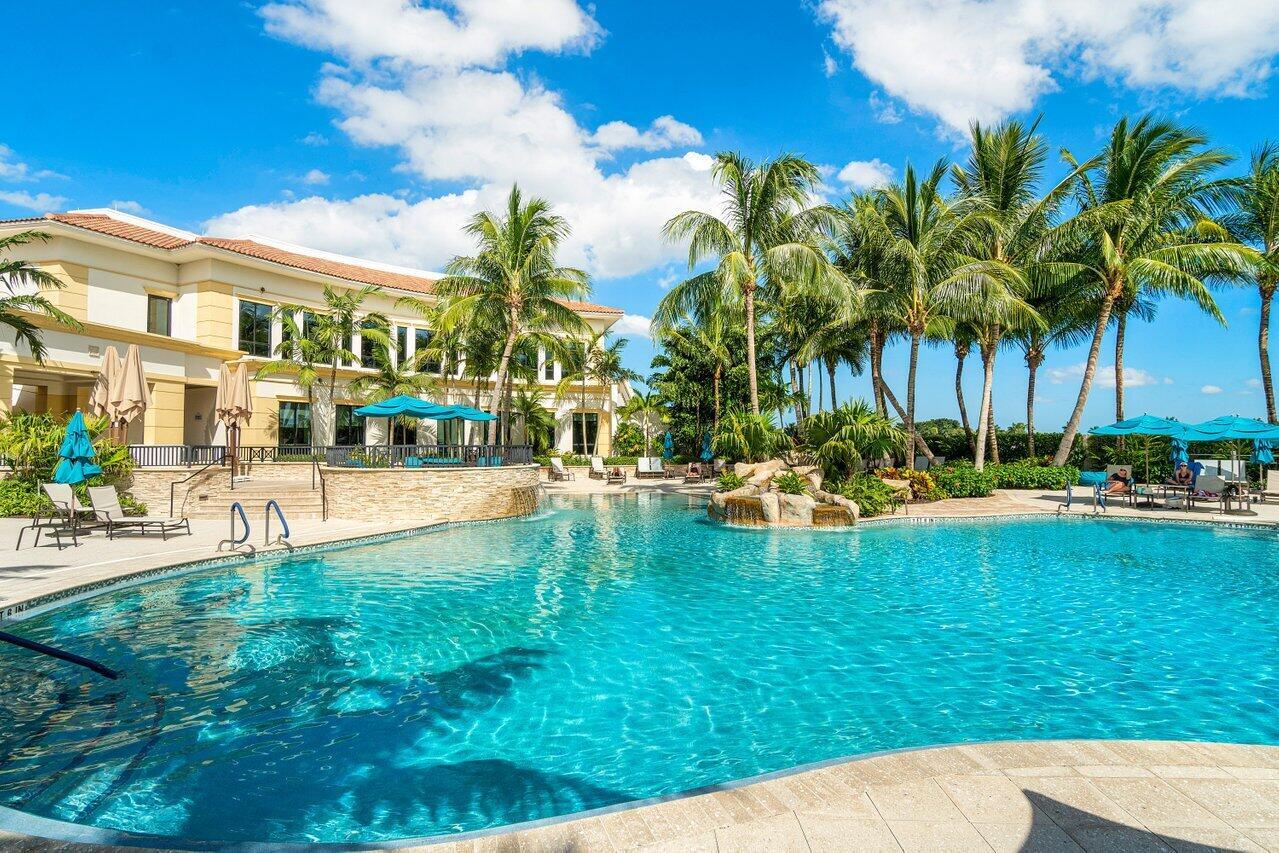 IBIS GOLF AND COUNTRY CLU - Residential Lease