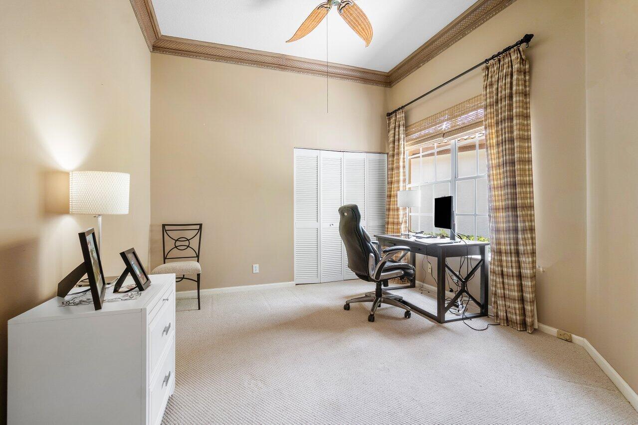 IBIS GOLF AND COUNTRY CLU - Residential Lease