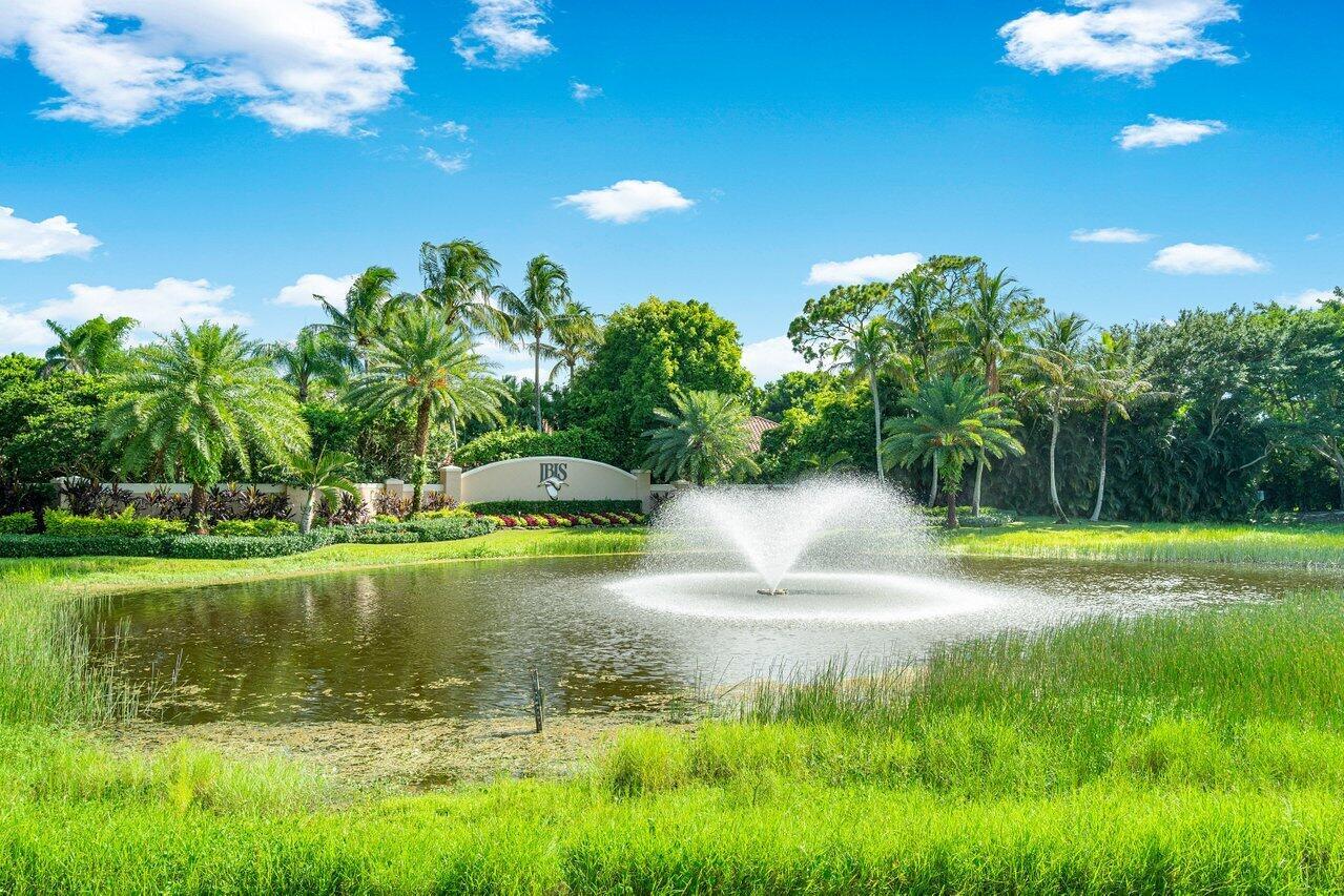IBIS GOLF AND COUNTRY CLU - Residential Lease