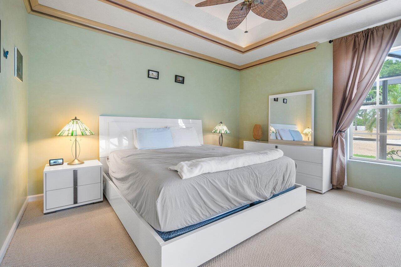 IBIS GOLF AND COUNTRY CLU - Residential Lease