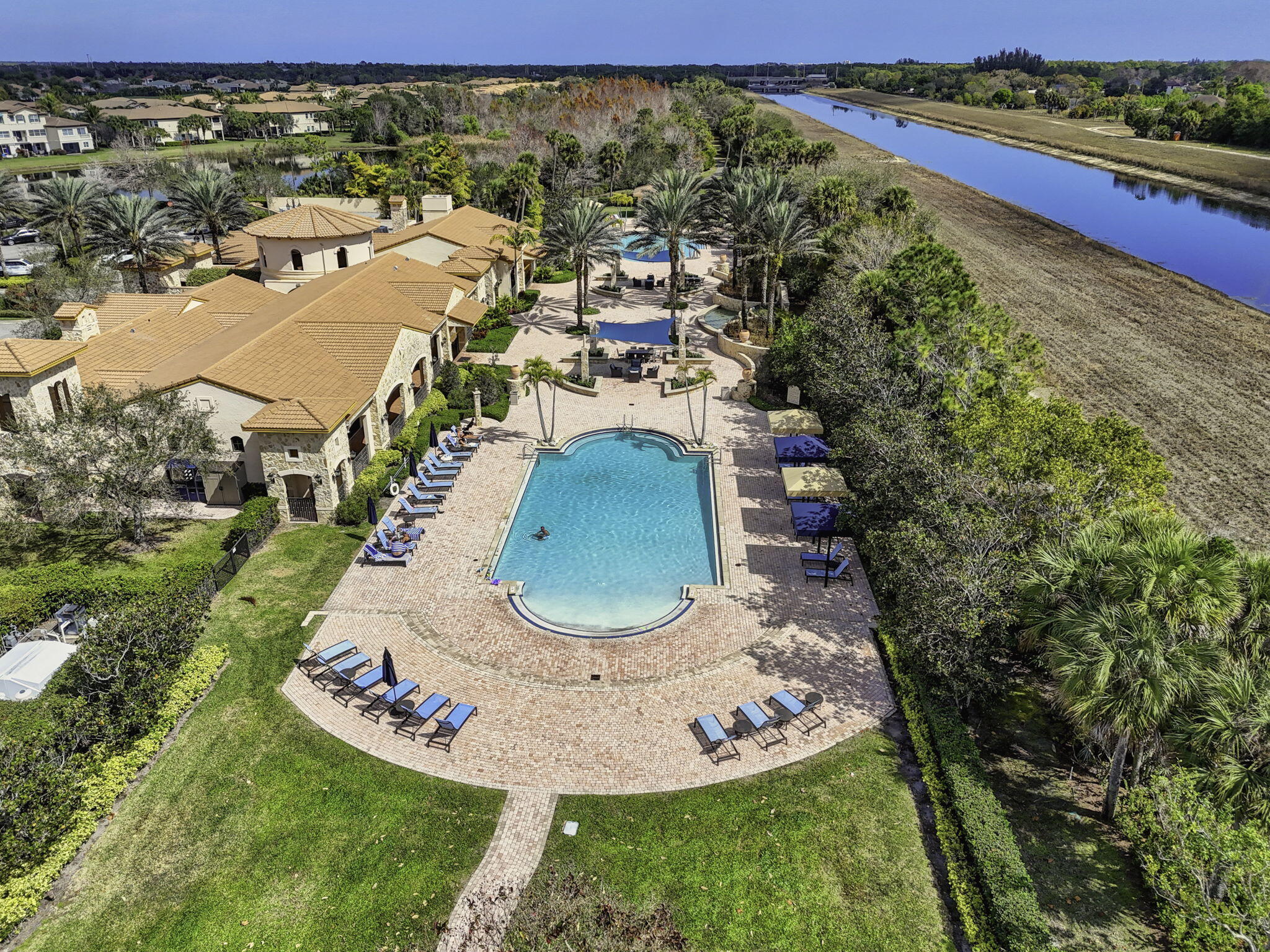 JUPITER COUNTRY CLUB POD E - Residential