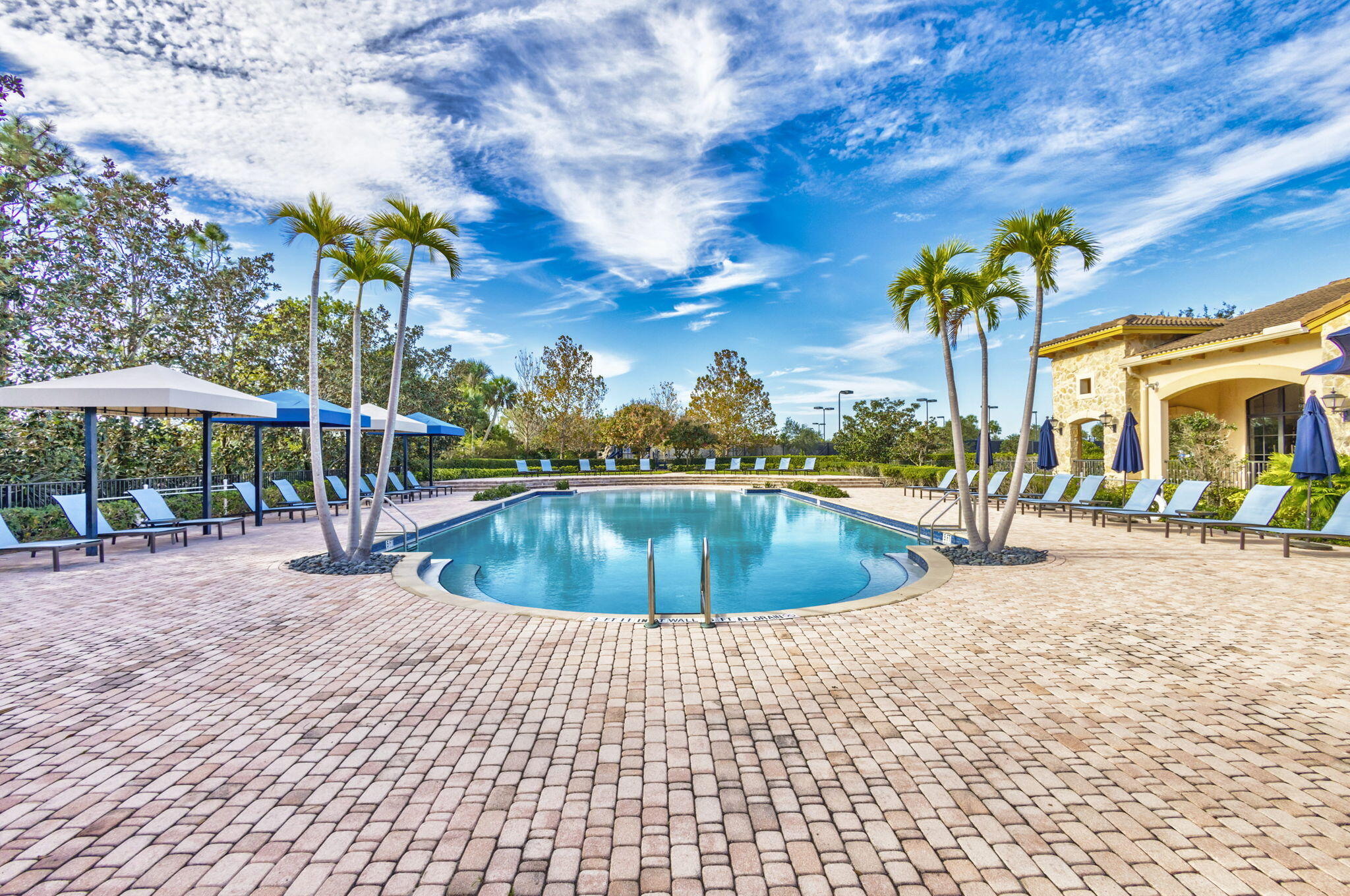 JUPITER COUNTRY CLUB POD E - Residential