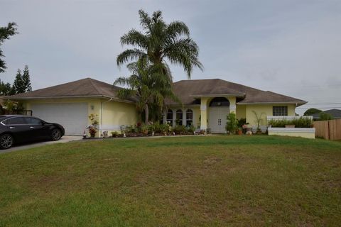 Featured picture for the property R10823552