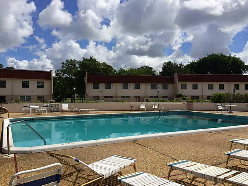 MANORS OF INVERRARY - Residential