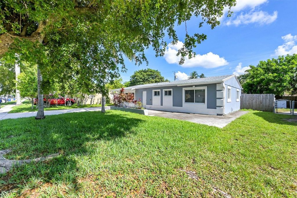 Photo of 6421 SW 16th Street, North Lauderdale, FL 33068 (MLS # F10536439)