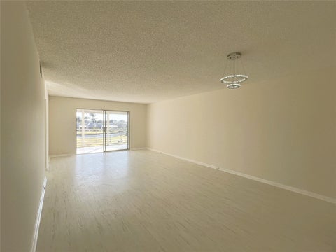 Tiny photo for 3303 Aruba Way #E-4, Coconut Creek, FL 33066 (MLS # F10550978)