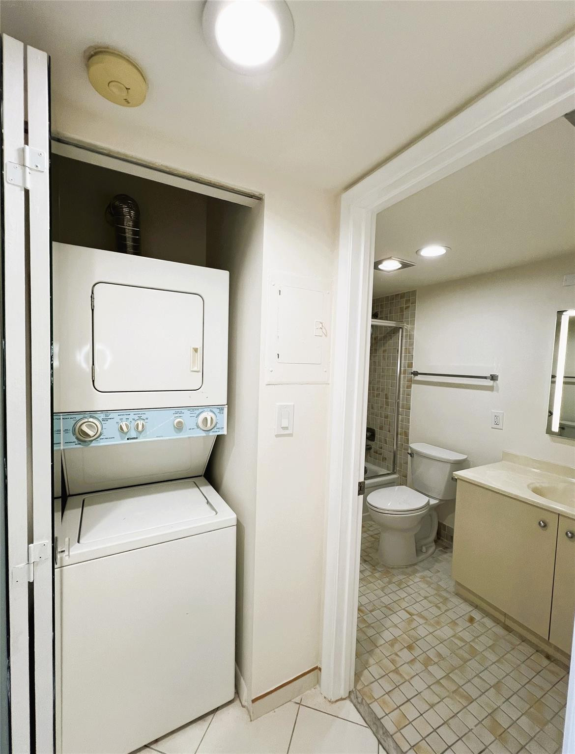 WYNMOOR - Residential