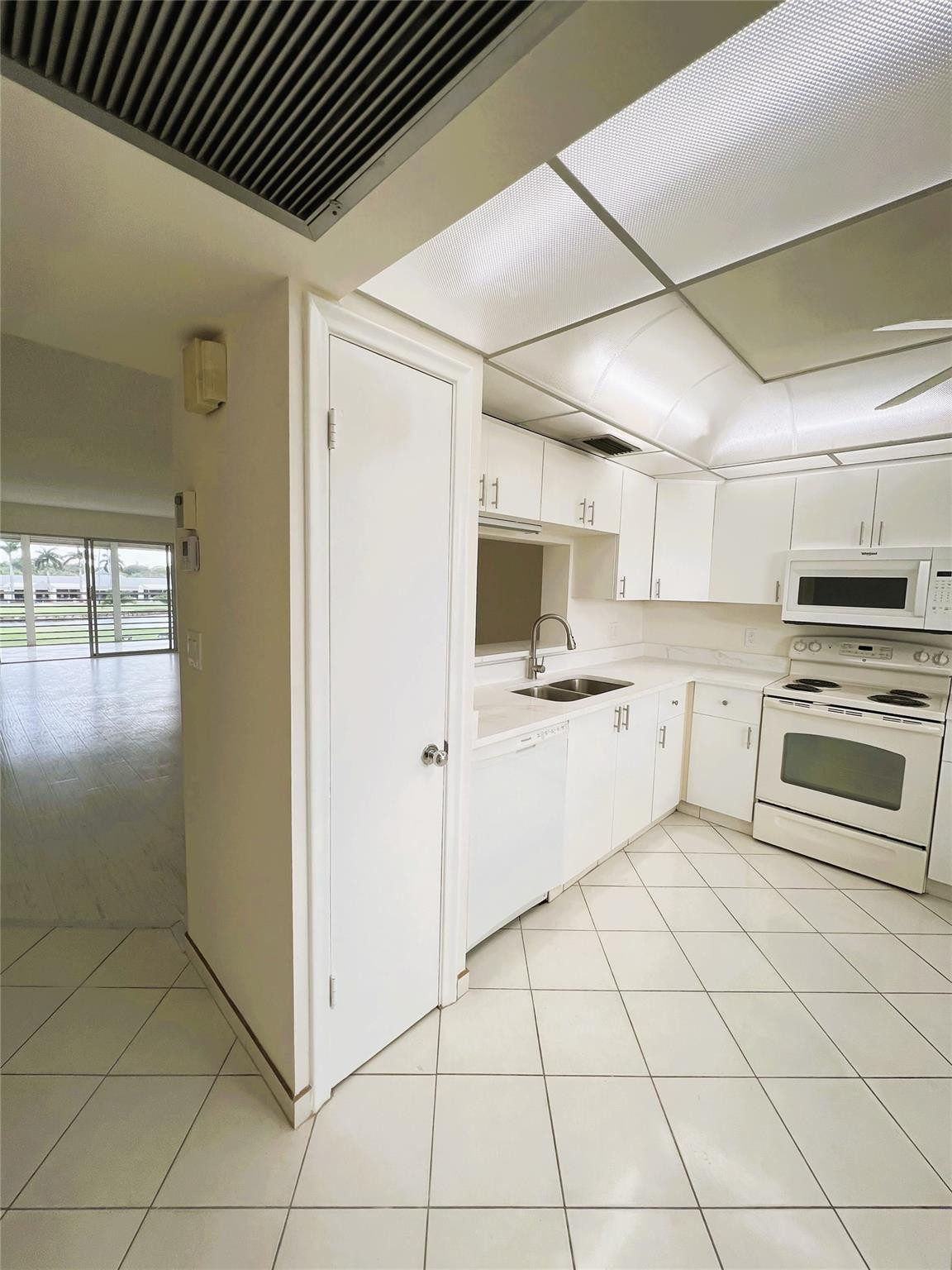 WYNMOOR - Residential