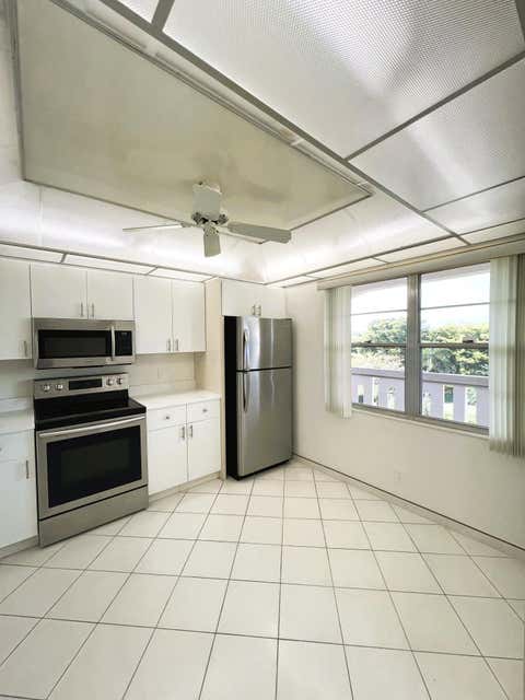 Tiny photo for 3303 Aruba Way #E-4, Coconut Creek, FL 33066 (MLS # F10550978)
