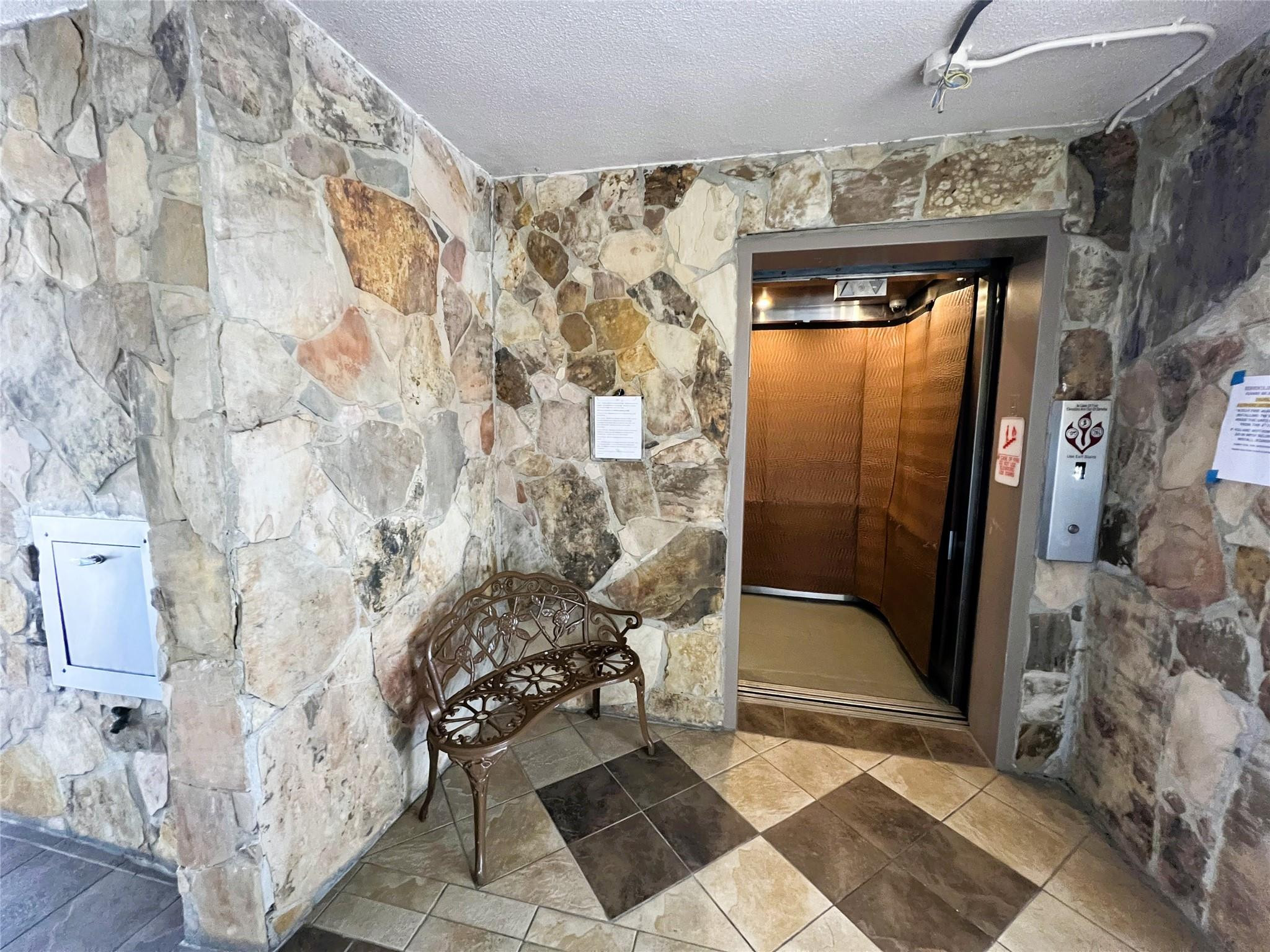 WYNMOOR - Residential