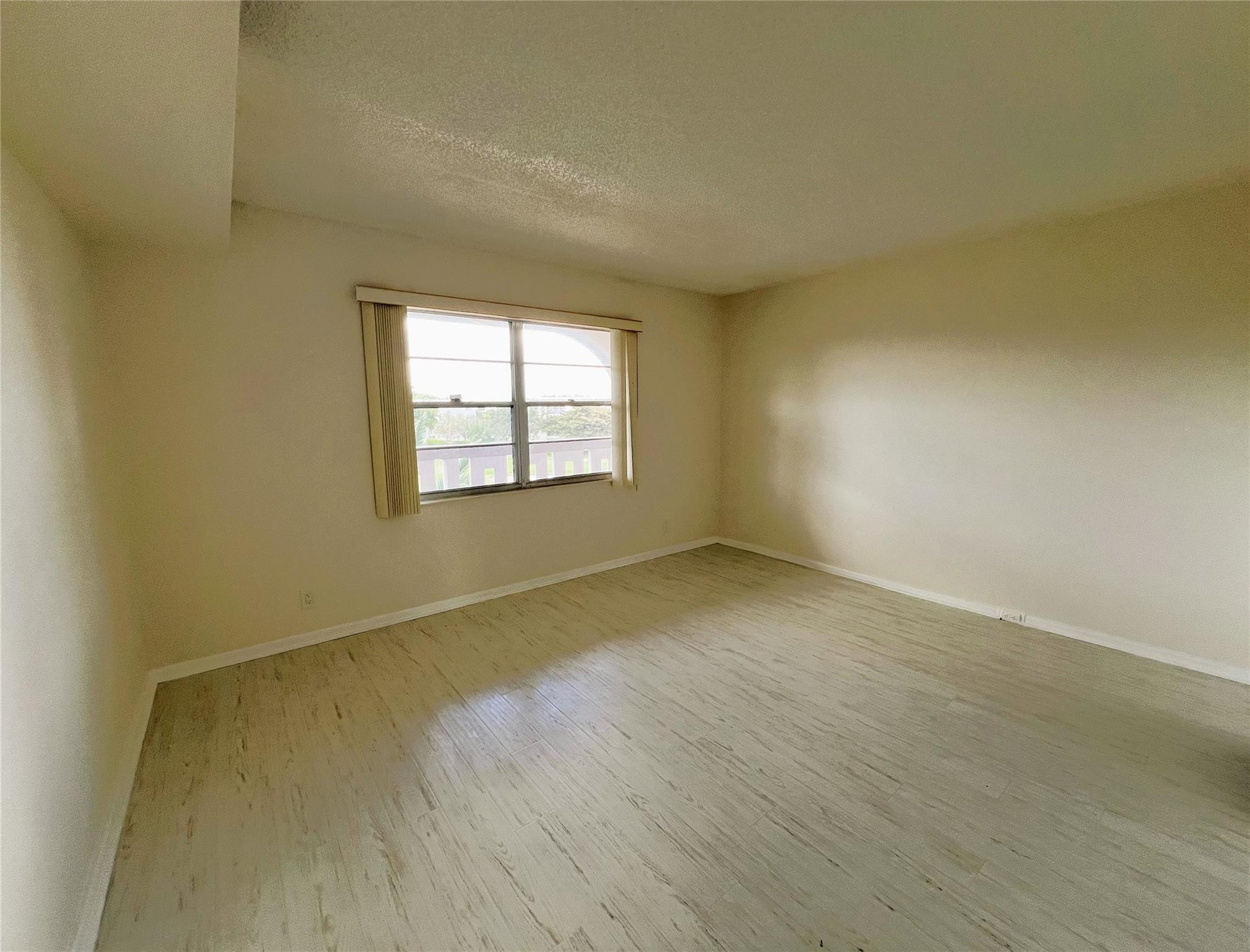 WYNMOOR - Residential