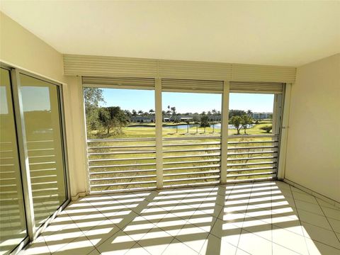 Tiny photo for 3303 Aruba Way #E-4, Coconut Creek, FL 33066 (MLS # F10550978)