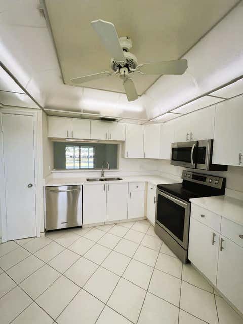 Tiny photo for 3303 Aruba Way #E-4, Coconut Creek, FL 33066 (MLS # F10550978)