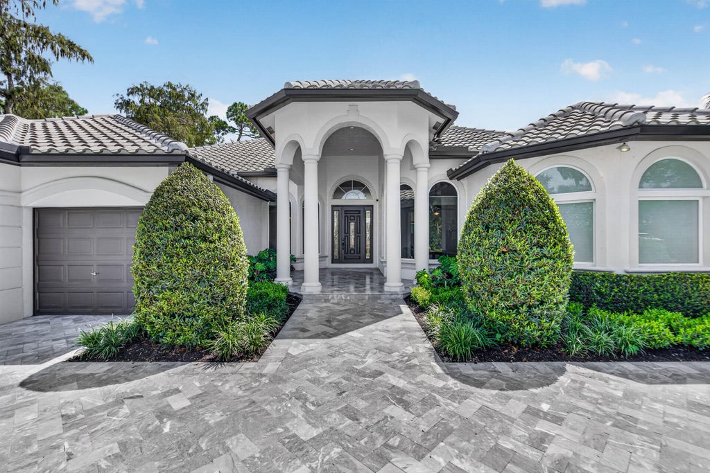 Photo of 6132 NW 88th Avenue, Parkland, FL 33067 (MLS # B26074491)