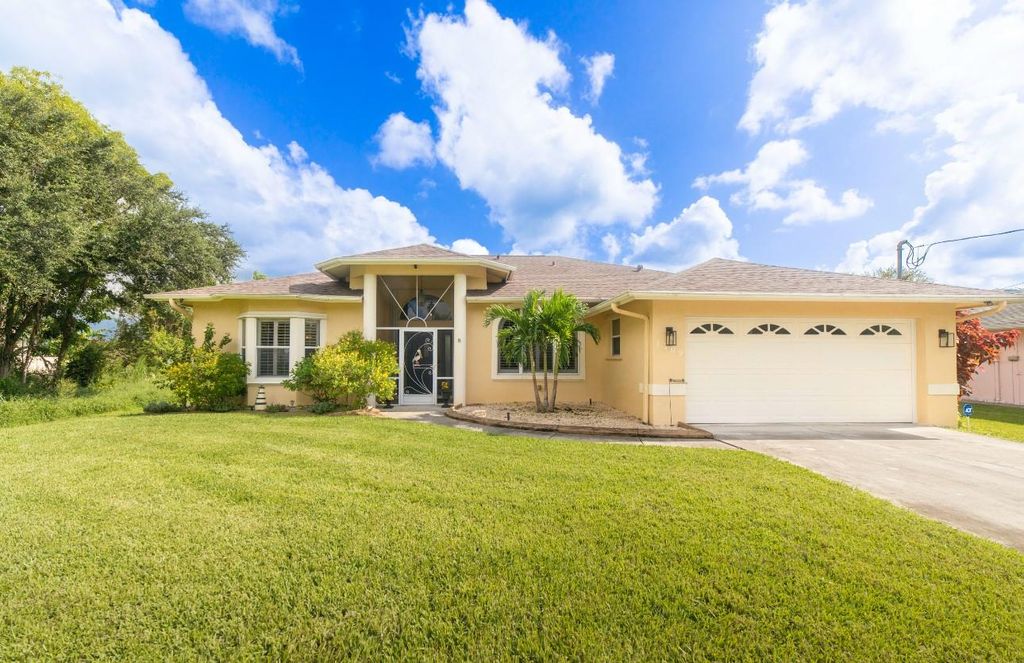 Photo of 1309 SW Abingdon Avenue, Port Saint Lucie, FL 34953 (MLS # F10456081)