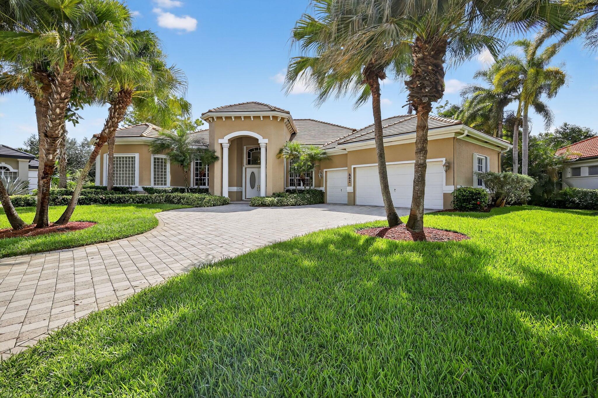 862 Forest Glen Lane, Wellington, FL, 33414/$1,295,000 4 862 Forest Glen Lane