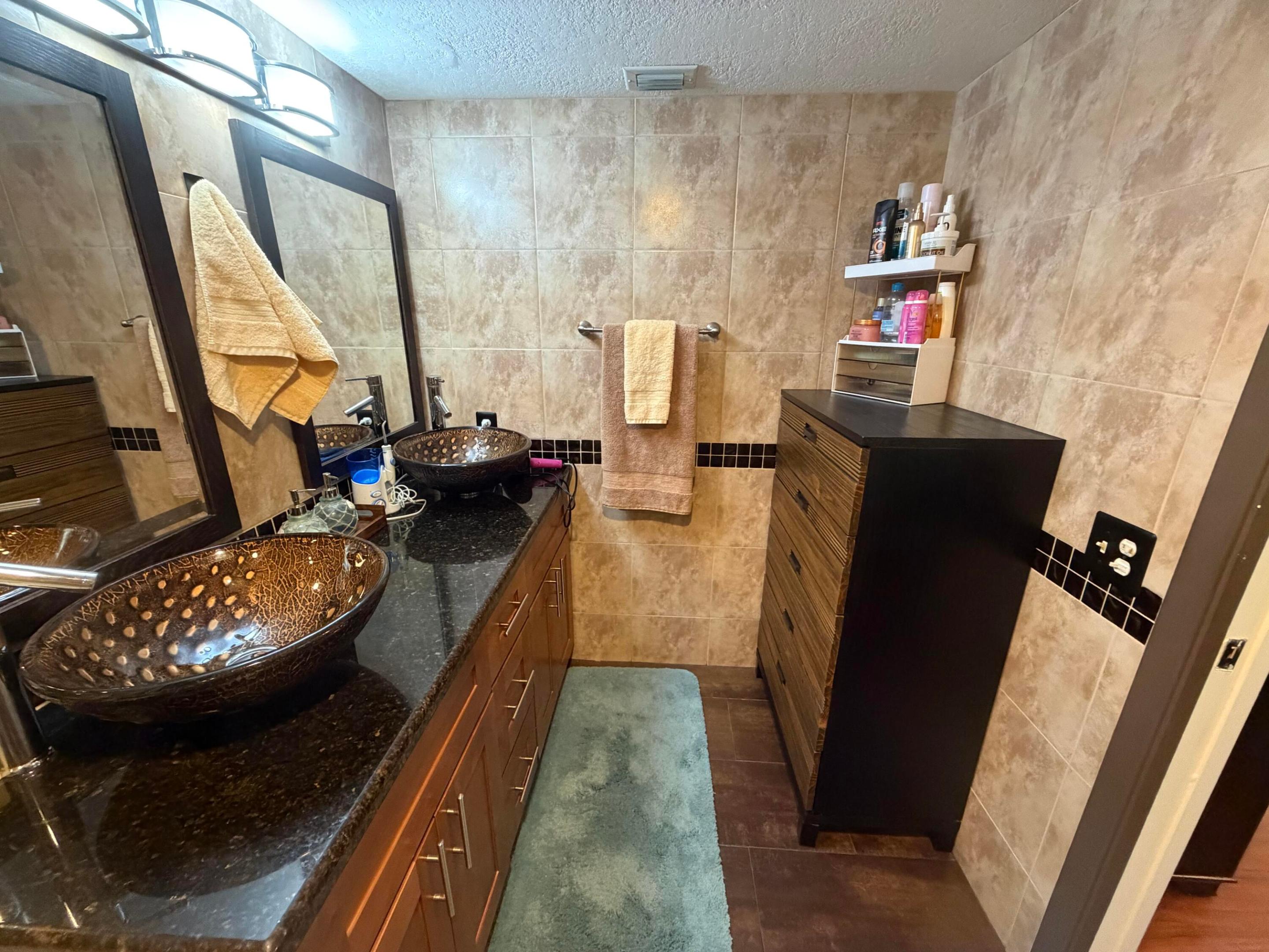 WYNMOOR COMMUNITY - Residential