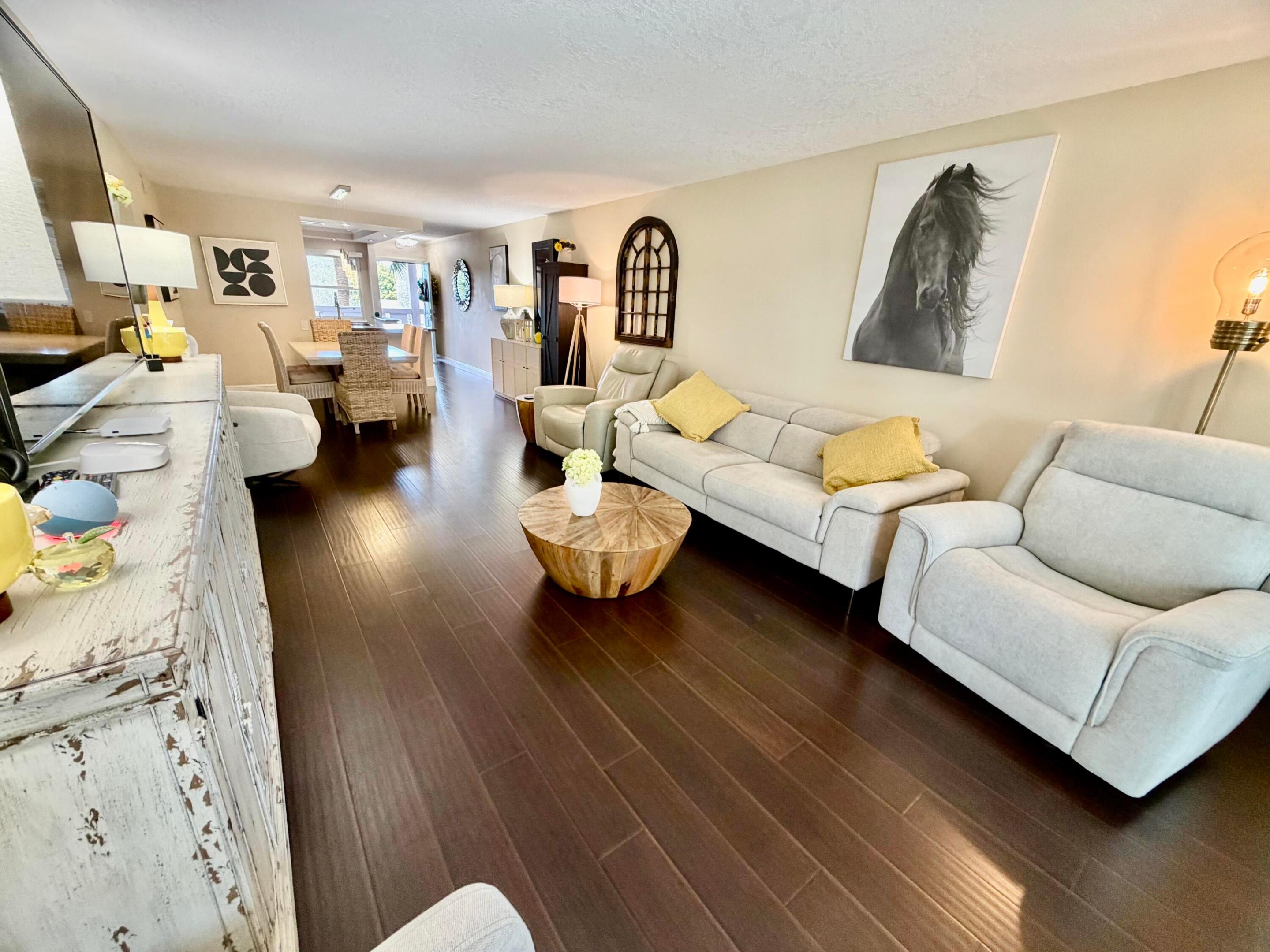 WYNMOOR COMMUNITY - Residential