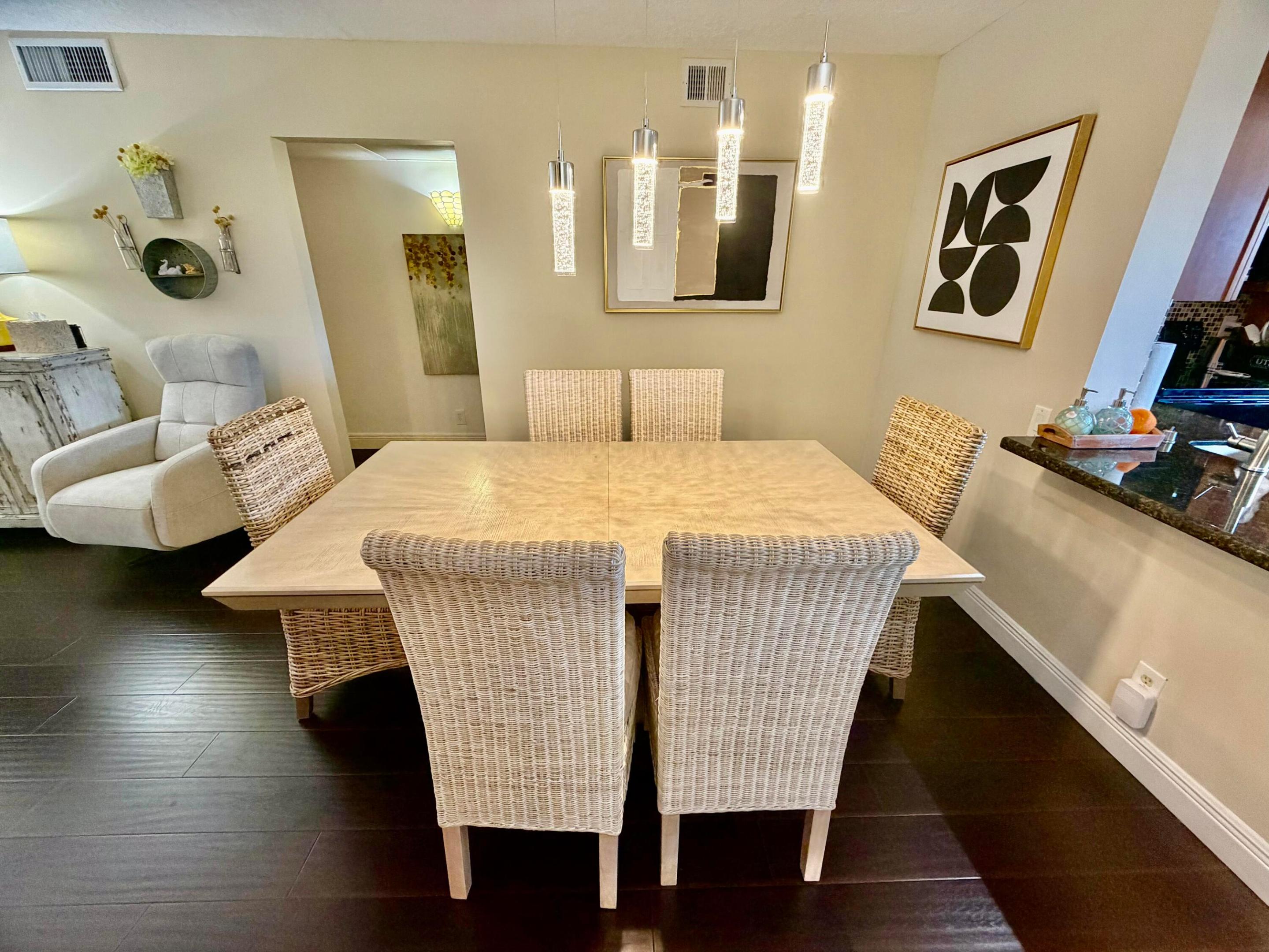 WYNMOOR COMMUNITY - Residential