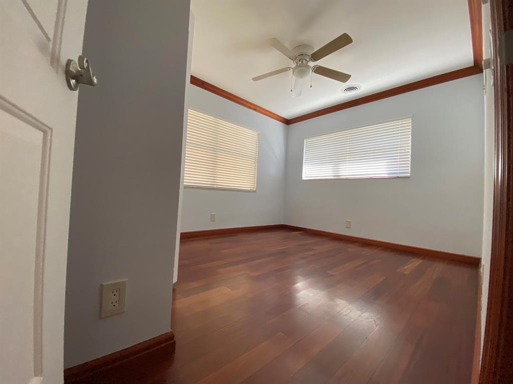 TROPIC PALMS 1 - Residential