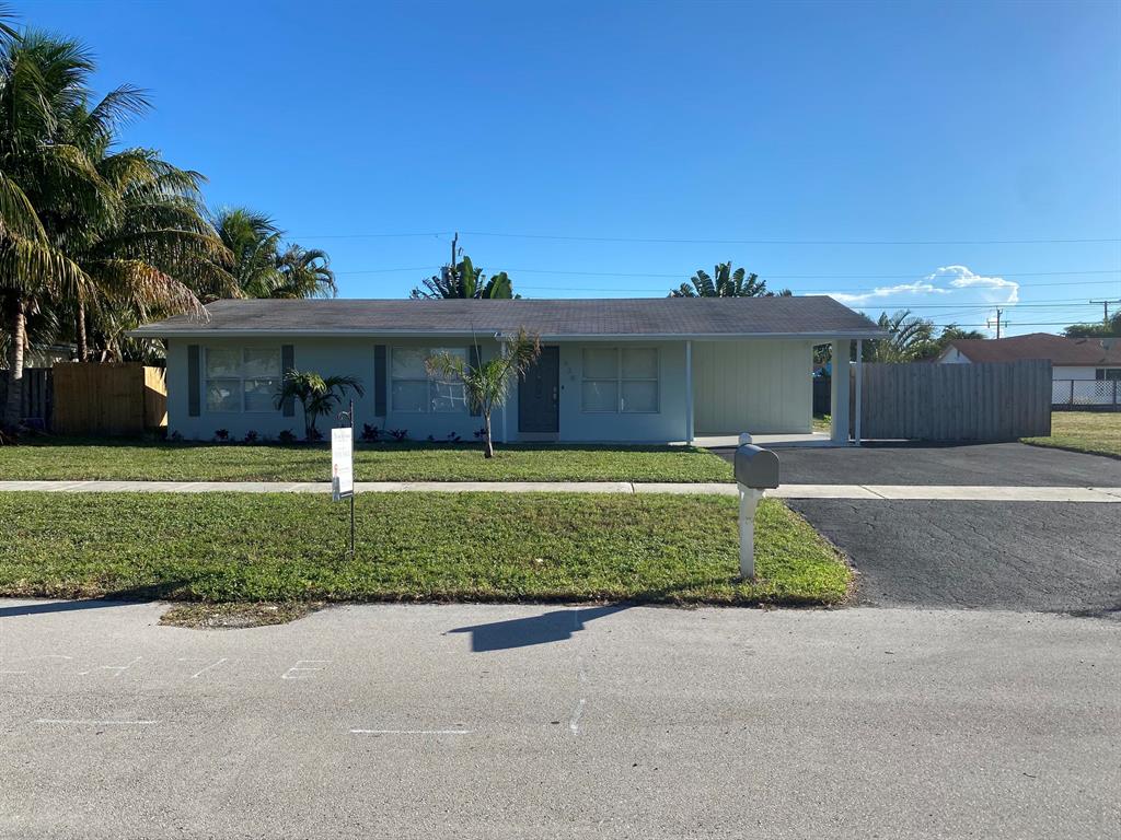 TROPIC PALMS 1 - Residential