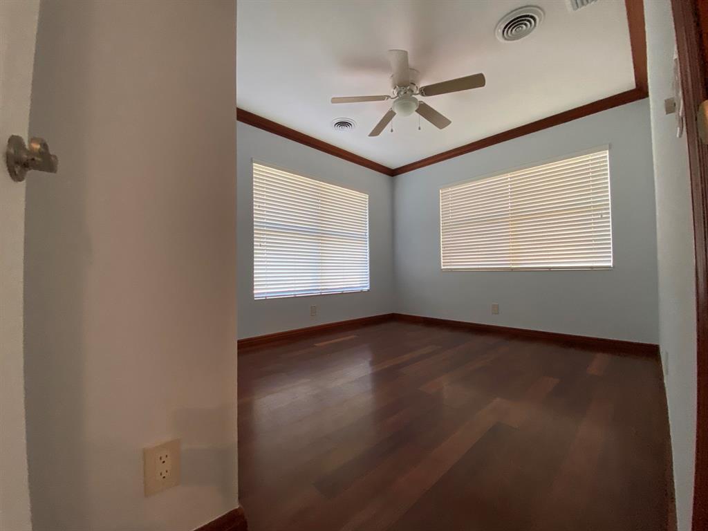 TROPIC PALMS 1 - Residential