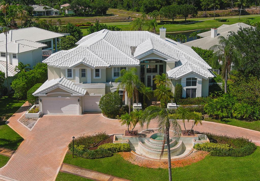 This 5048 sq foot waterfront home features 5 bedrooms 6 full baths, 1 half bath plus loft AND an office. Recently renovated, this home located in Saint Andrews Country Club offers lake views just beyond its 44 foot pool. Open concept kitchen with complete Viking appliances including a gas stove. The summer kitchen sits just beyond the family room and looks out onto a beautiful patio, waterfall, pool and fabulous landscaping. If you've been waiting for the perfect home at Saint Andrews country club your moment has arrived!