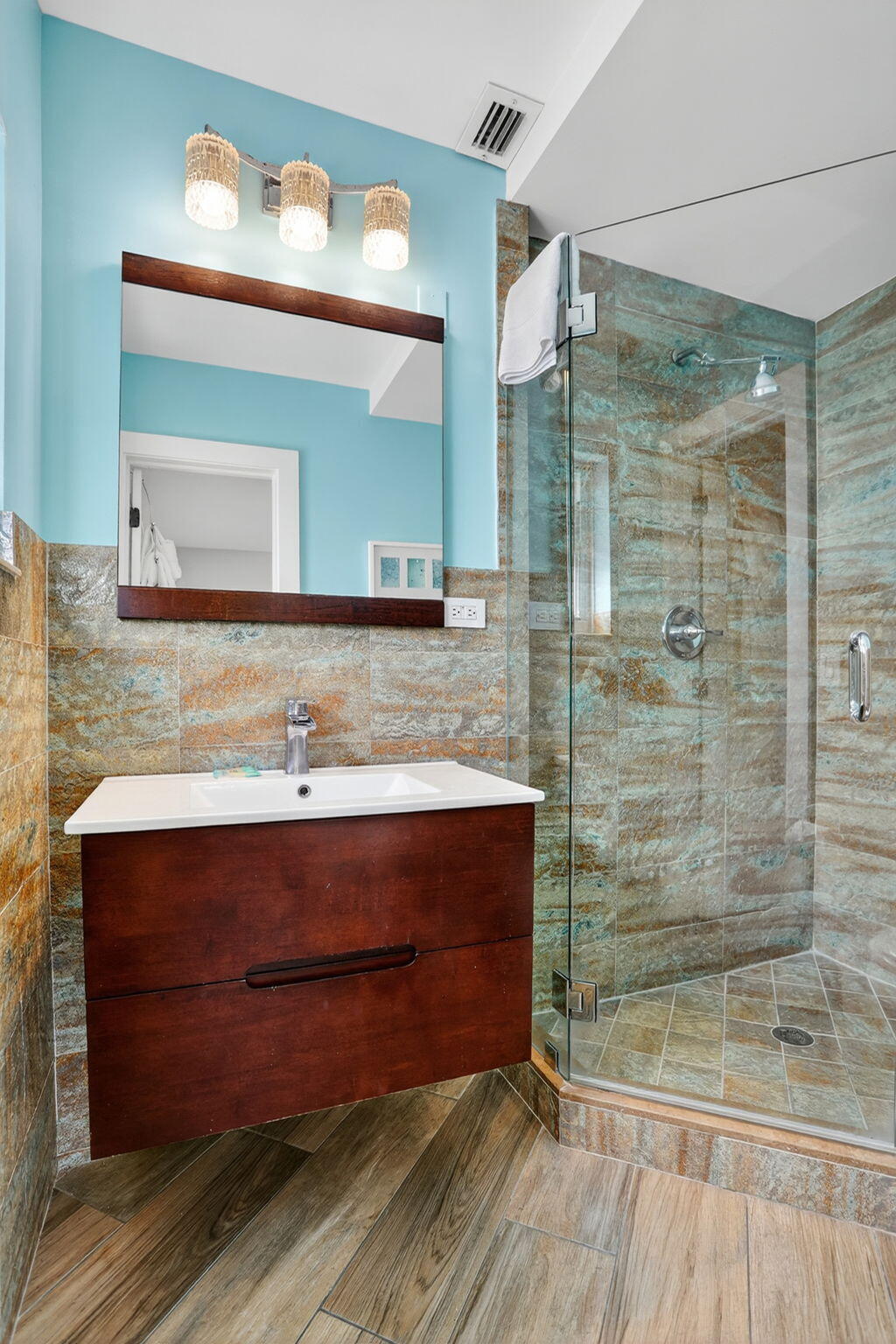 ROYAL FLAMINGO VILLAS - Residential