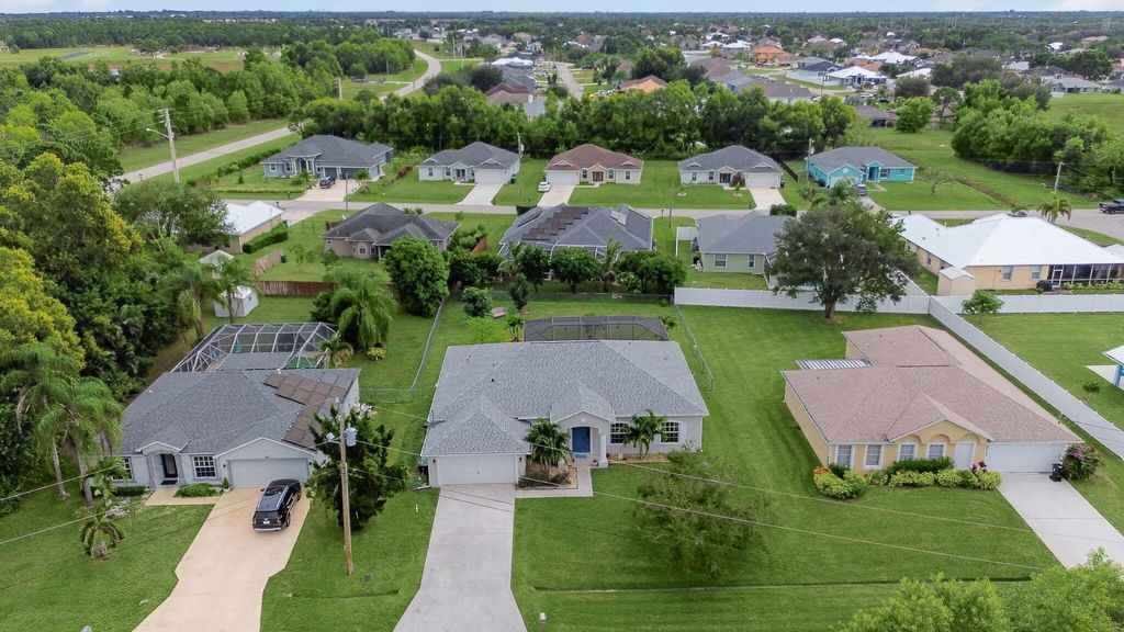 Photo of 5715 NW Cullom Court, Port Saint Lucie, FL 34986 (MLS # R11140208)