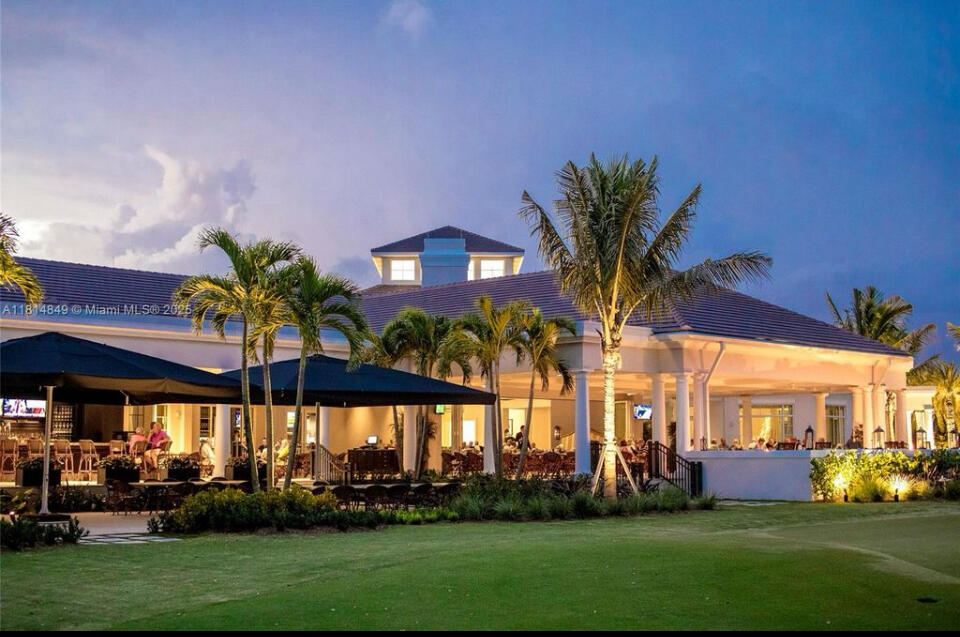 QUAIL RIDGE CONDO 3A - Residential