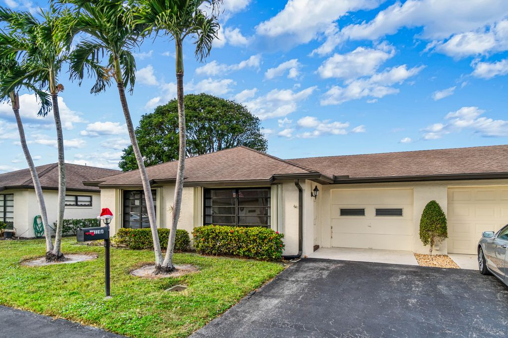 Photo of 10228 Dovewood Lane #A, Boynton Beach, FL 33436 (MLS # R11045645)