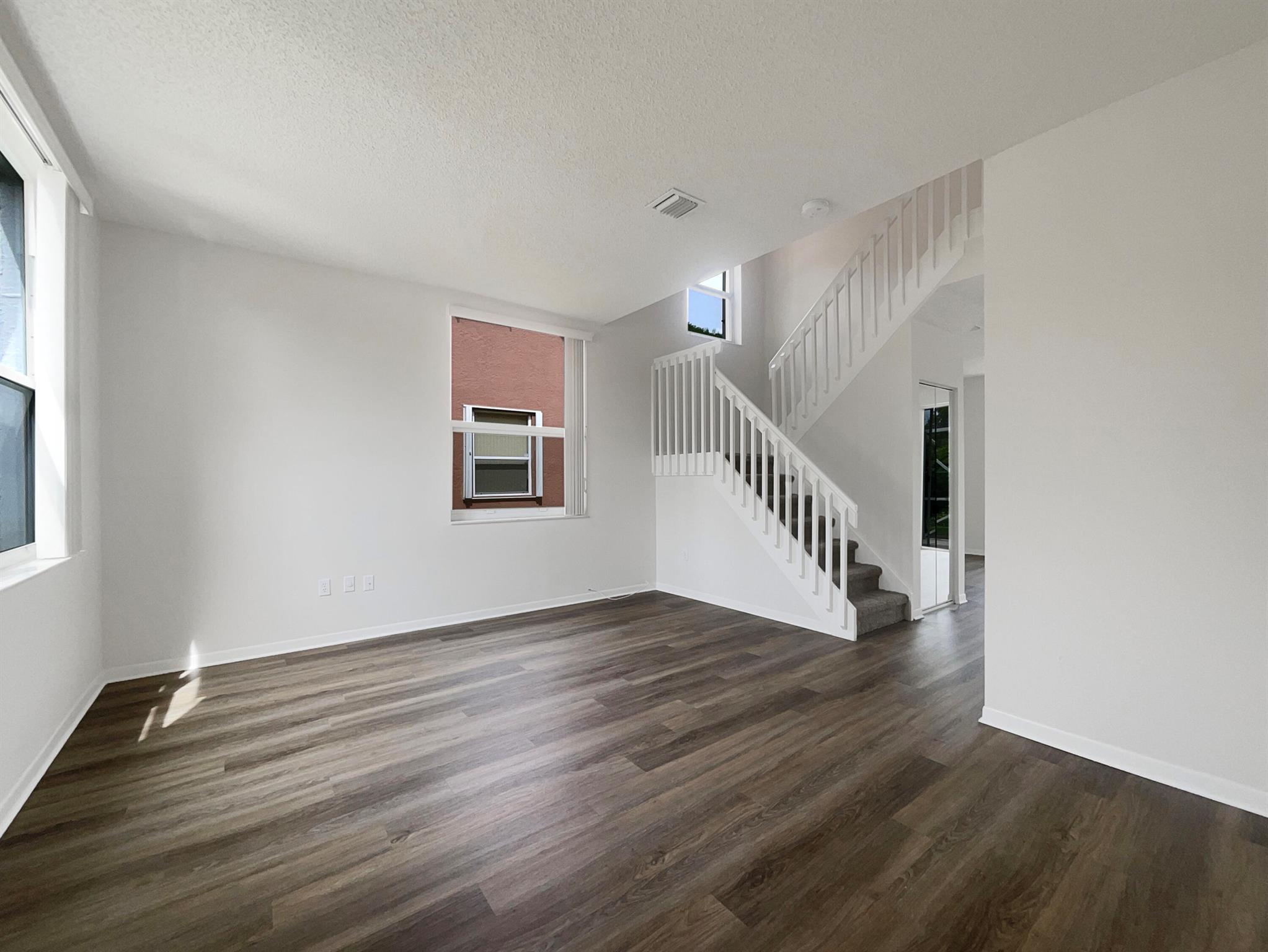 15117 NW 8th Street