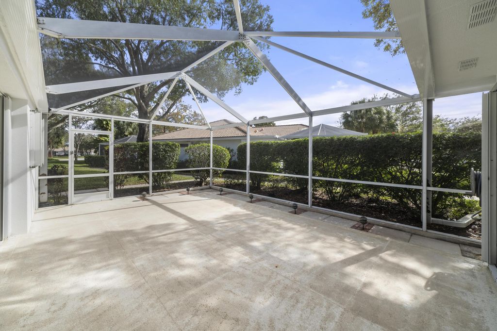 Photo of 5503 Red Oak Court, Palm Beach Gardens, FL 33410 (MLS # R10952578)