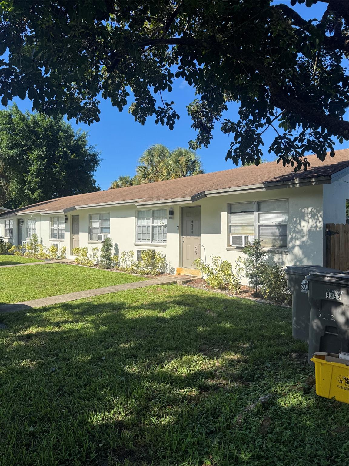 TRIPLEX (Incredible Long-Term investment), Total monthly income $5,800.00, Gross annual income $69,600.00, long-term tenants, looking to stay and renew the leases. Some updating to kitchens and baths, plenty of parking, all with separate electric and water meters. The layout offers multiple income streams, rent out, live in one while renting the others, or explore vacation rental possibilities. Central location that will continue to appreciate in rentable value. Attractive layout for multi-use scenarios.