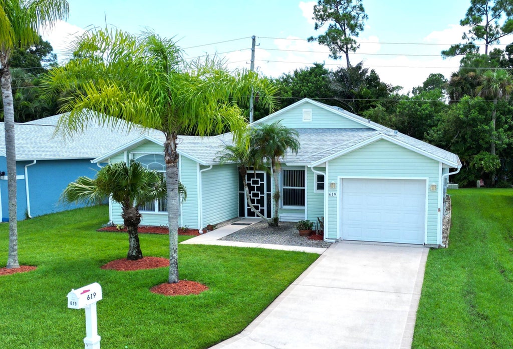 Photo of 619 Ponytail Lane, Fort Pierce, FL 34982 (MLS # R11015526)